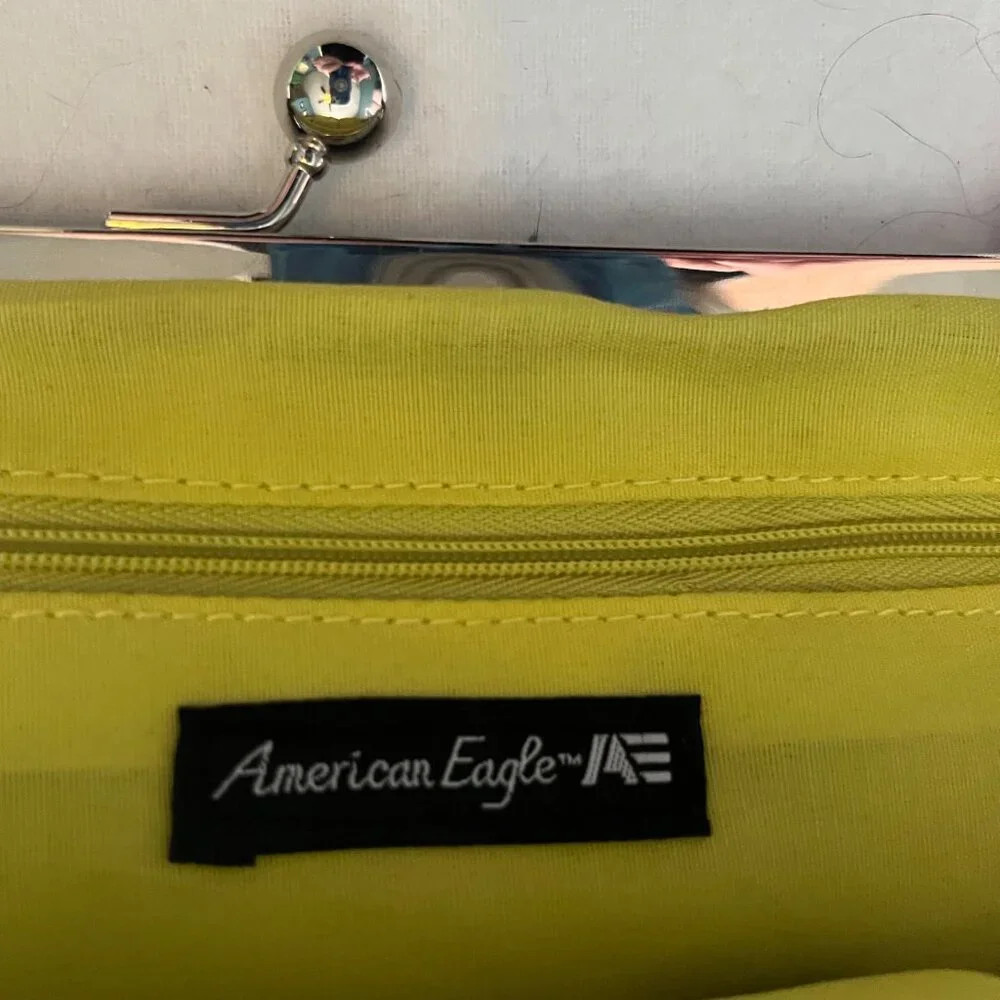 American Eagle Crossbody Purse 8 ½ x 6 - Picture 5 of 8
